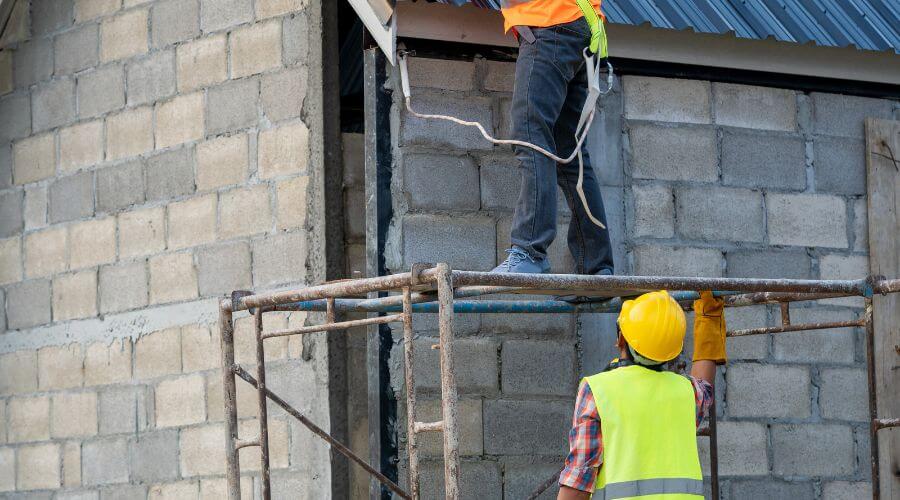 Expert new roof installation services in Miami, MO